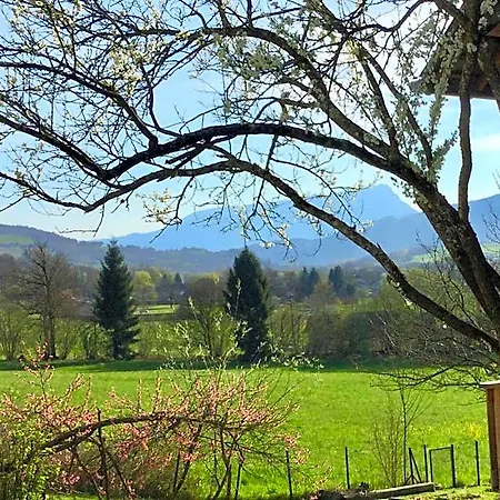 Antre Lacs Bed and breakfast Saint-Girod