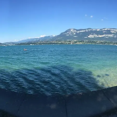 Antre Lacs